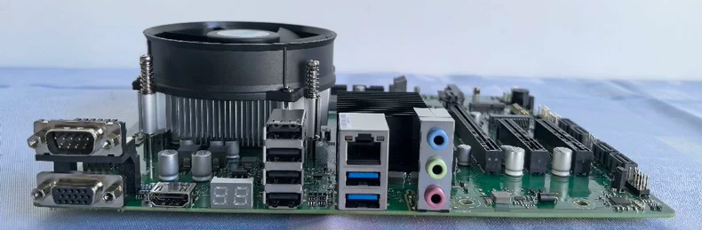 ASUS XC-LS3A6M-A Входы/выходы